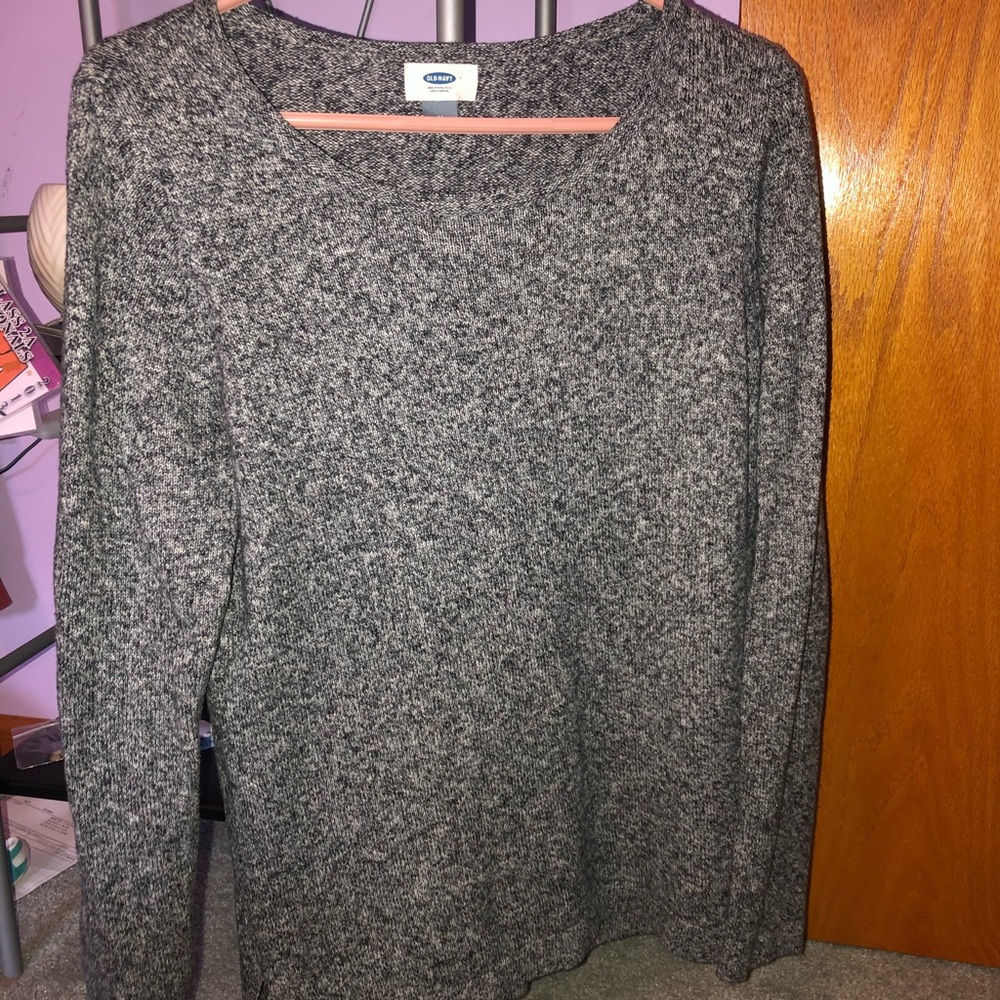 Gray sweater